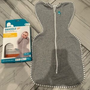 Love to Dream Swaddle Up